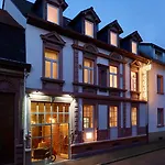 Stadthotel Maison d'hôtes 3*