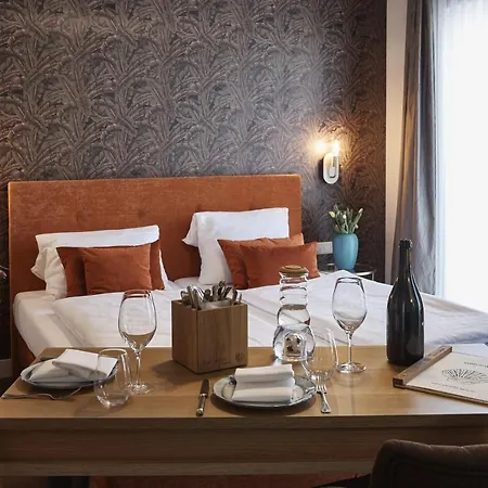 Stadthotel Гостевой дом 3*